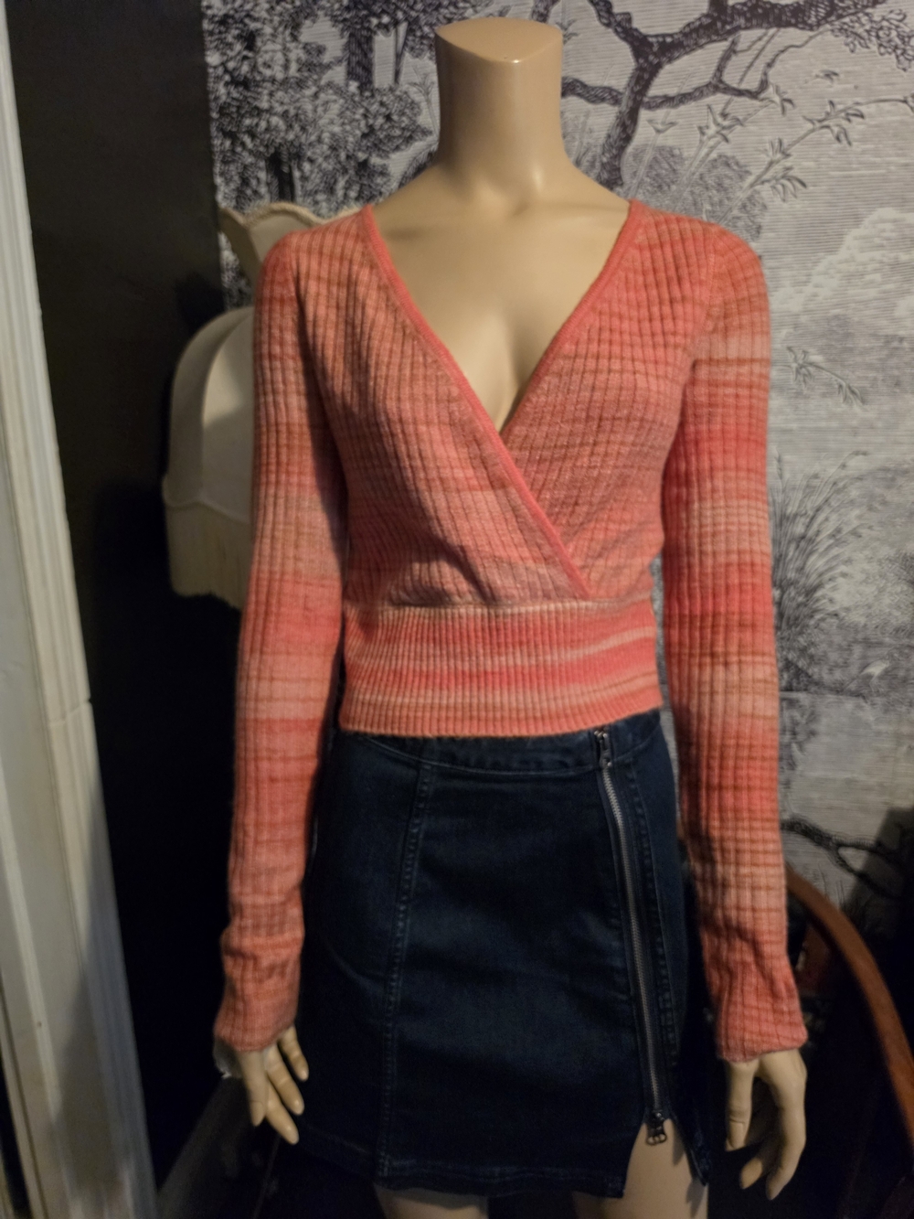 American Eagle Space Dye Ribbed Wrap Front Cropped Sweater Medium